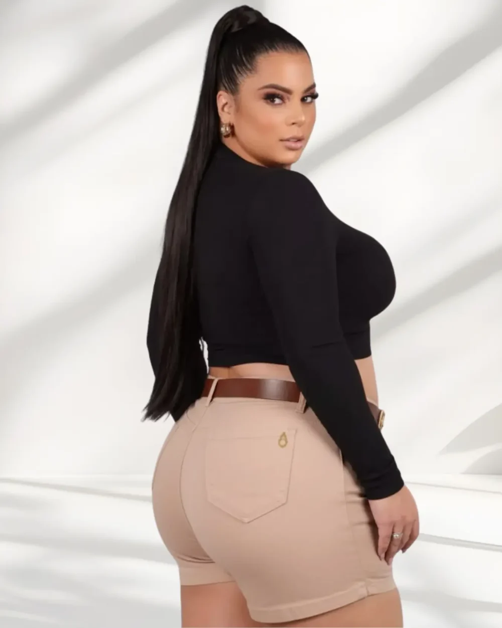 Short Jeans com Lycra Nude Empina Bumbum