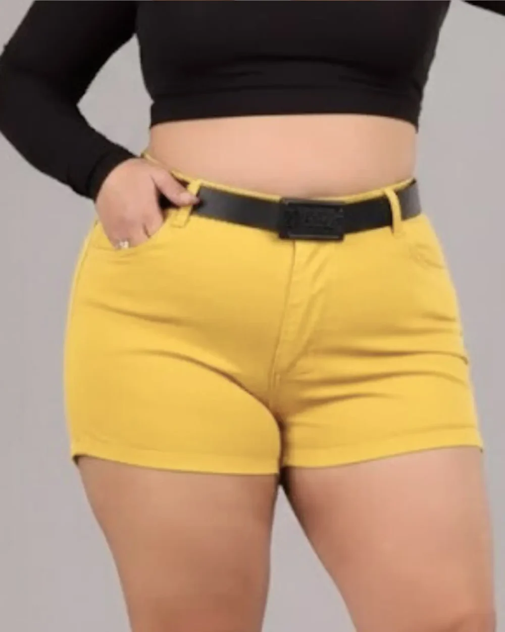 Short Plus Size Amarelo empina Bum Bum